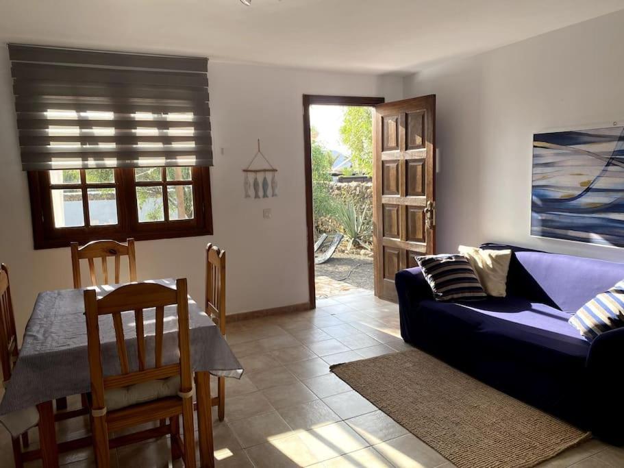Orange House, Surf&Yoga Lajares Villa Dış mekan fotoğraf