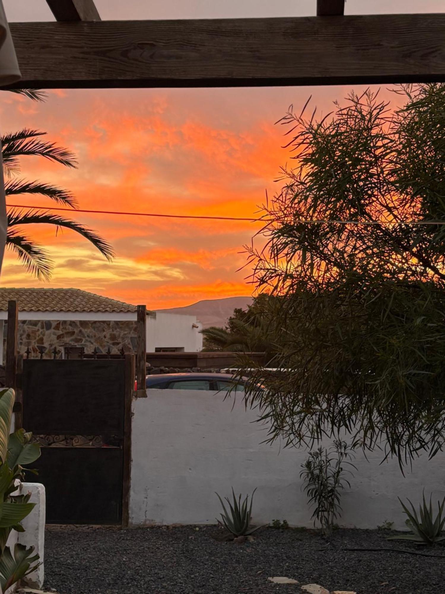 Orange House, Surf&Yoga Lajares Villa Dış mekan fotoğraf